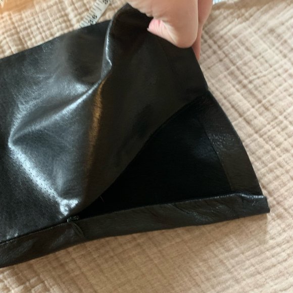 Vintage Indeed Black Leather Fully Lined Pants Size 4 - Picture 4 of 12